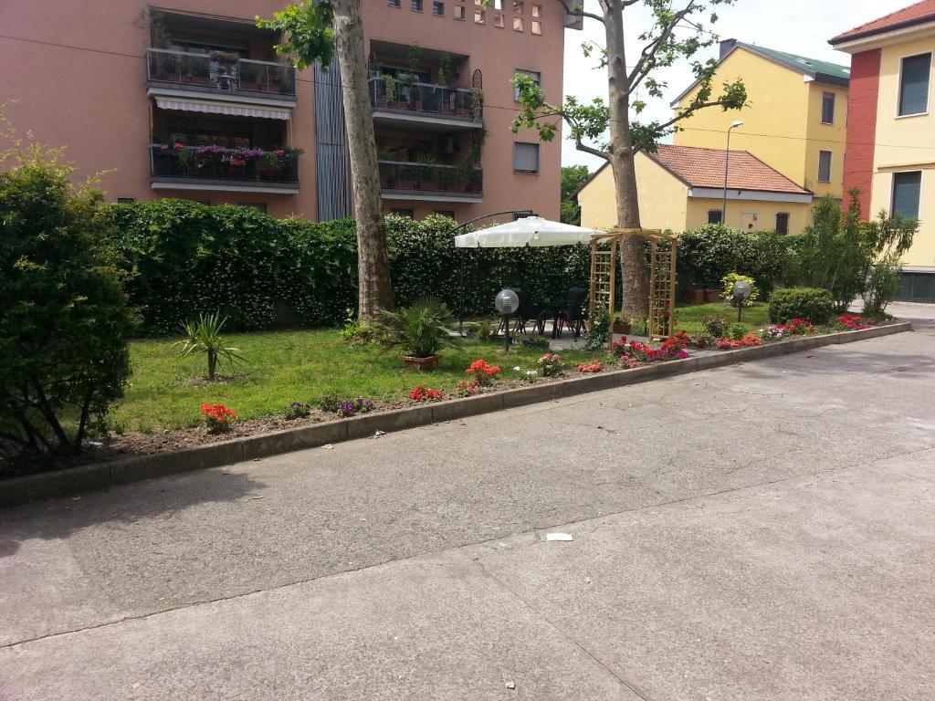 Hotel Garden Milano Eksteriør billede
